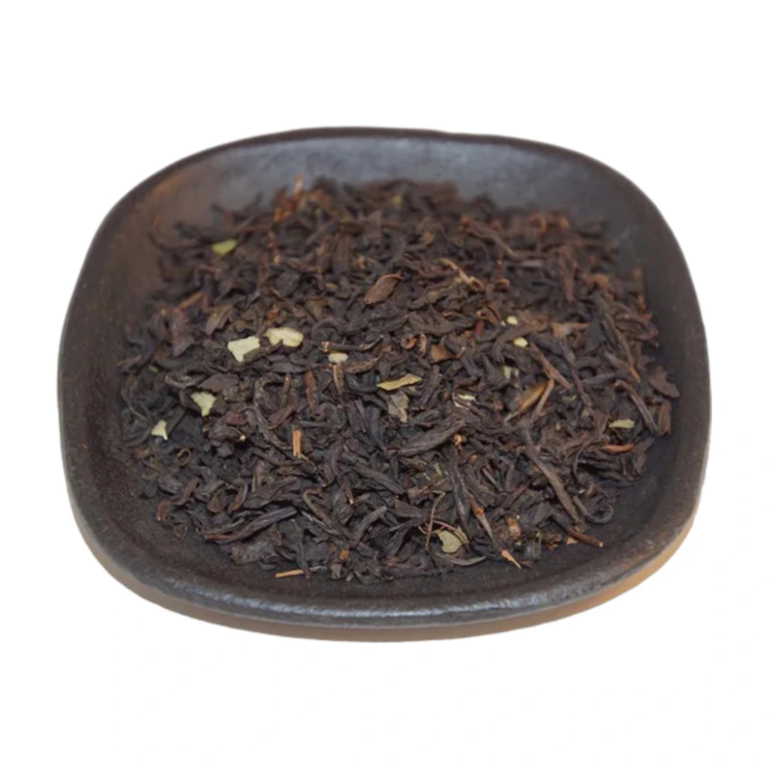 Te med smak av jordgubb och grädde