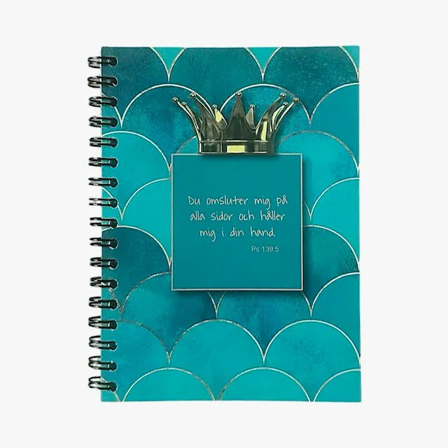 Anteckningsbok med linjerade blad