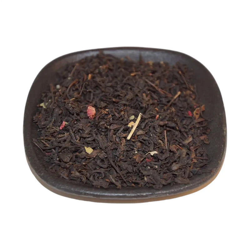 FRECH är ett grönt te med smak av rabarber, sommarbär och exotisk frukt.