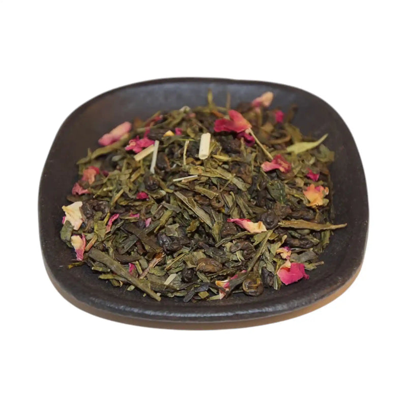 FRECH är ett grönt te med smak av hibiskus, röda bär och yoghurt.