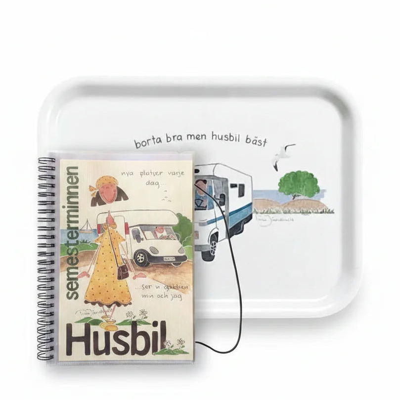 En frukostbricka och en anteckningsbok husbil i ett paket med rabatt